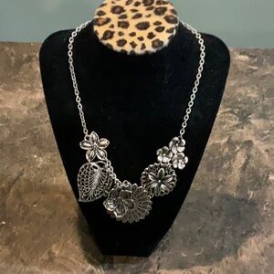 Silver flower necklace
